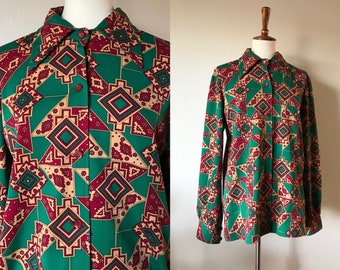 Vintage 70s groovy green patterned polyester long sleeve button up size small