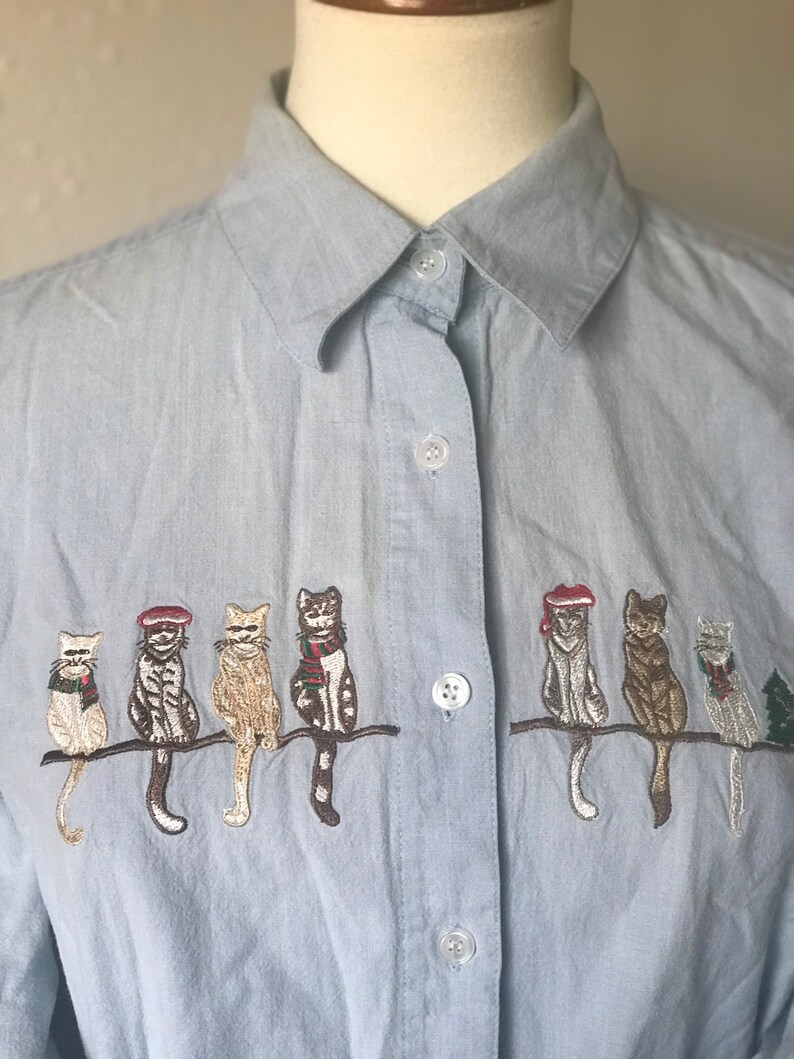 Christmas cats chambray collar button up sz small image 3