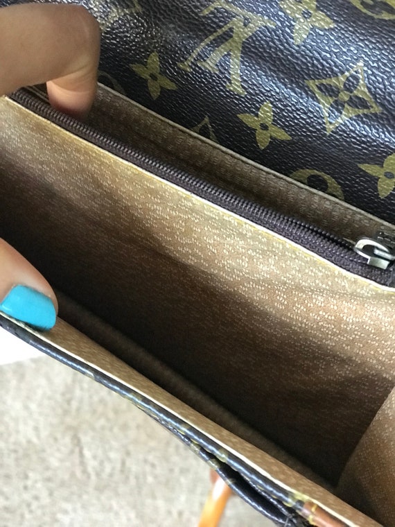 Vintage Louis Vuitton envelope messenger bag RARE Gem