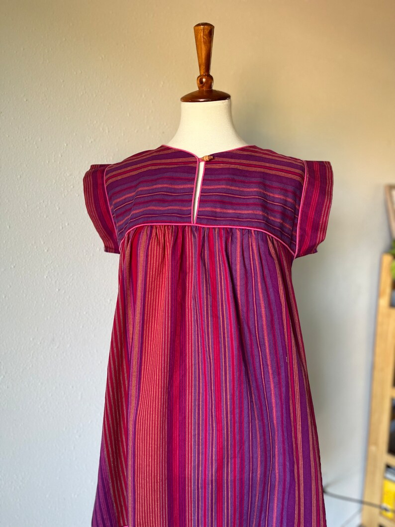 Vintage cotton red and purple hippie muumuu dress size small image 9