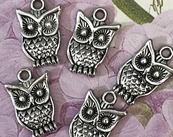 10, 25 50 or 100 Adorable Double Sided Tiny Owl Charms - non tarnish silver tone zinc alloy- 16x10mm - just over 1/2" tall - jewelry supply