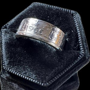 Two Shilling Ring - Etsy
