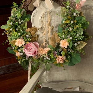 Ghirlanda “Butterfly” - fatta a mano / idea regalo / fuori porta / decorazione per occasioni / ghirlanda artificiale / fiori essiccati e non