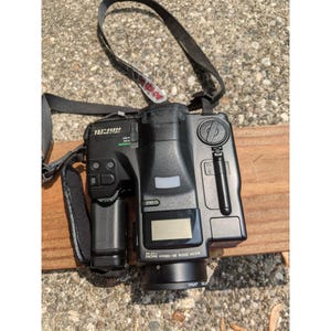 Ricoh Mirai 35-135mm Zoom Macro Camera