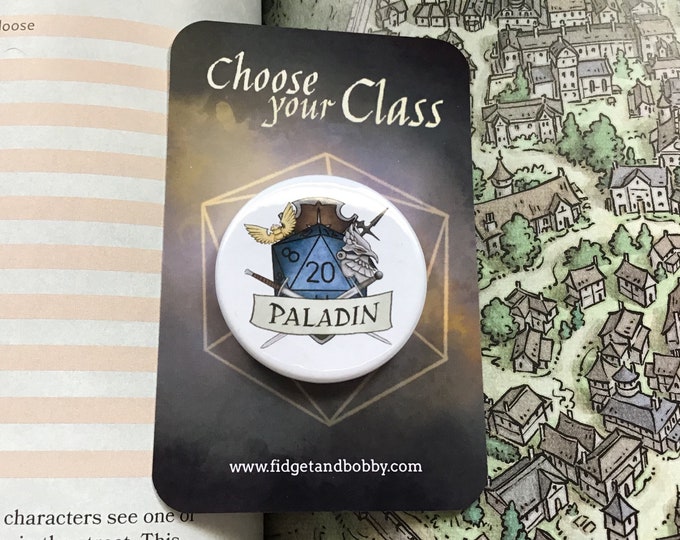 DnD Paladin Badge - Paladin Class Pin Badge - 38mm Badge - D20 Critical Role