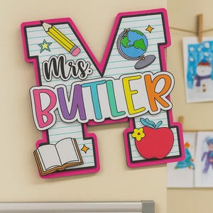 Letrero personalizado con el nombre del profesor: decoración de pared para el aula de regreso a clases