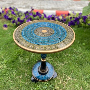 Tavolino d'appoggio in stile marocchino dipinto a mano: Tavolino da caffè Naqashi Art