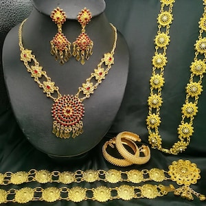 Traditional Thai Jewelry Set for Kids – Lanna Style (5 Pieces)