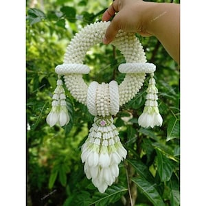 Thai Artificial Garland for Pre-wedding Photoshoot, Decorative Wedding Phuang Malai, Thai Floral Wedding Prop, Handmade Garland Gift