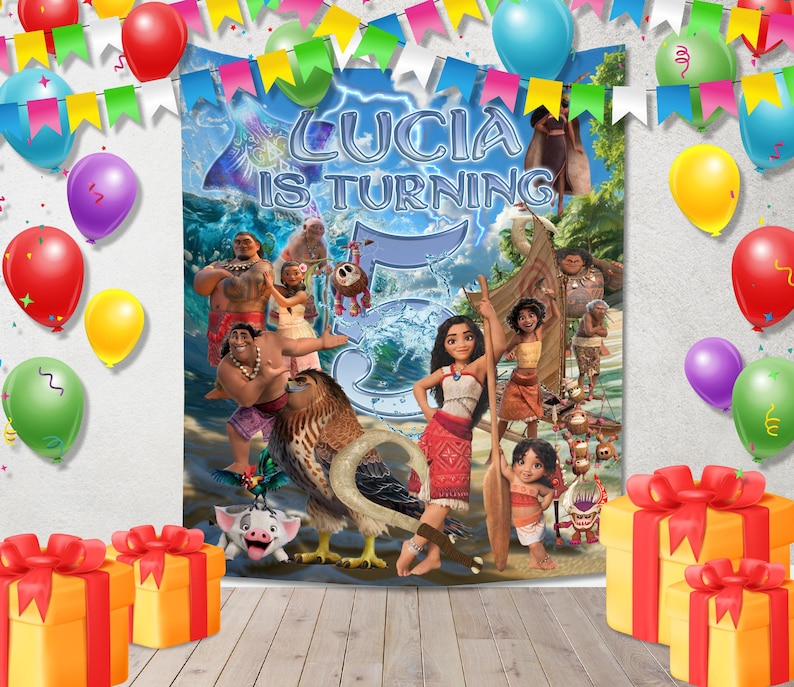 Puede incluir: Un colorido tel&oacute;n de fondo de fiesta de cumplea&ntilde;os con personajes de una popular pel&iacute;cula animada. El tel&oacute;n de fondo dice "Lucia cumple 5" y est&aacute; rodeado de globos, cajas de regalo y una pancarta.