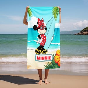 Minnie Mouse Beach Towel, Personalized Kids Pool Towel, Disney Inspired Summer Swim Towel, Cute Vacation Gift OITQ24-2 afbeelding 1