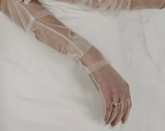 Bridal Tulle Gloves – Elegant White or Black Sheer Wedding Gloves