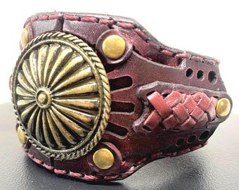 Leather bracelet, Leather cuff, hand-made