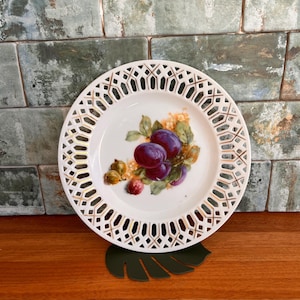 Victoria China Czechoslovakia decorative  plate | Vintage | fruit design | hard to find