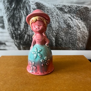 Niña rosa y azul / campana / Vintage