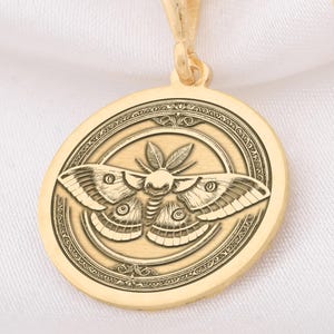 Ciondolo a forma di falena gotica in oro 14 carati, gioiello a forma di falena in argento sterling, collana a forma di falena, regalo spirituale per lei, ciondolo a forma di falena, collana personalizzata