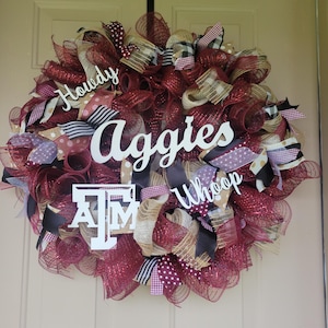 Gig ’em in style with this handcrafted Texas A&M Aggie inspired wreath!