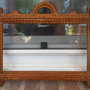 ART DE VOYAGEUR antique, bois déchiqueté, cadre rectangulaire FOLK, coupe 7 x 11 3/4 po., c1900s