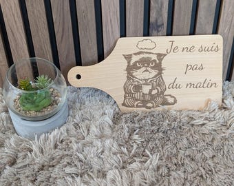 Grabado en madera, tabla de cortar, tabla de aperitivos, tabla de cortar de regalo, tabla de humor, regalo grabado, regalos para amigos.