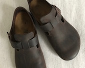 Brown leather Birkenstock clog size 38