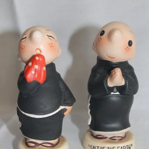 Vintage funny Monk salt and pepper shakers