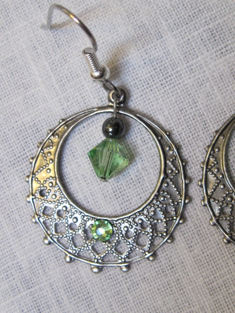 Filigree silver hoop earrings with Peridot Swarovski crystal August birthstone image 3