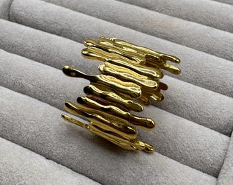 Abstract Molten Gold Ring – Unique Handmade Statement Jewelry, Modern Sculptural Design, One-of-a-Kind Artisan Ring, Bold Luxury Accessory