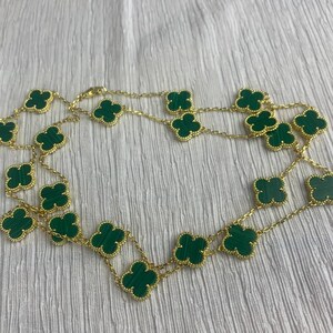 Van Cleef & Arpels 18k Gold Green Motif Alhambra Charming Necklace