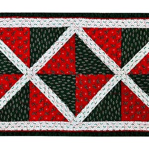 Ręcznie robiony pikowany bieżnik świąteczny – 13-1/2” x 34”