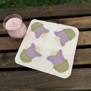 Spring Tulips Wool Penny Rug / Candle Mat image 1