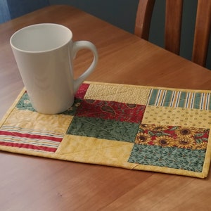 Summer Sun Quilted Table Runner Reversible