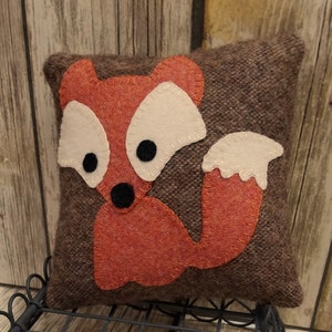 Felix the Fox - Primitive Fox Pillow - Wool Fox Pillow