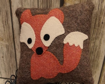 Felix the Fox - Primitive Fox Pillow - Wool Fox Pillow