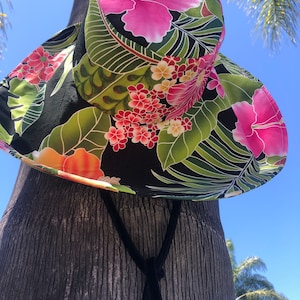 Black Floral sunhat with Ties, Vibrant pink flowers wide Brim Sun Hat, Foldable Summer Hat, Gift for Her Freckles California image 8