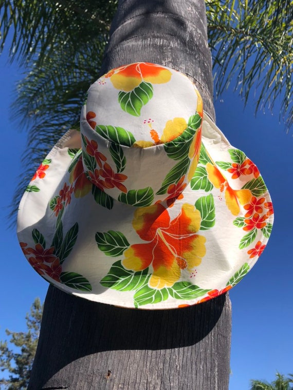 Tan Wide Brim Sunhat, Floral Sun Hat Women, Sun Protection Big Beach Hat, Womens Hat, Pool Hat, Gardening Sun Hat Freckles California