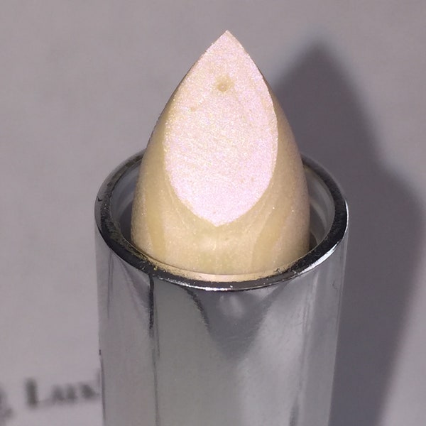 Metallic Lipstick Shimmering Pearl, Pearl, Pearlized,  Shimmer, Prom, Wedding, Barbie Pink, Sparkle, Shimmery, Glitter, Winter