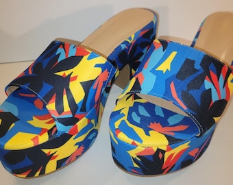 Women's Block Heeled Platform Sandals Mules Abstract Shoedazzle Esmie - US Size 9