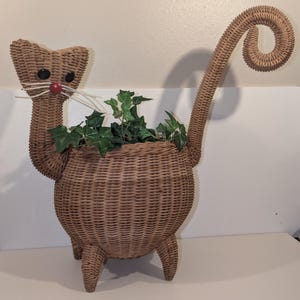 Whimsical Cat Shaped Rattan Wicker Basket | Plant Holder | Catch-all | Vintage HTF | Boho Chic