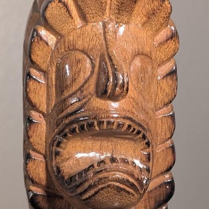 Wooden Hawaiian Tiki Statue | Handcrafted Polynesian Folk Art | Tribal Figurine | Hawaii | Tiki Bar | 8” H