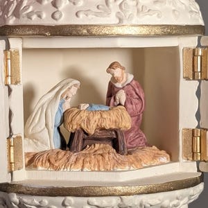 Vintage “The Christmas Story” Nativity Ornament | 1999 Hallmark Keepsake Christmas Ornament