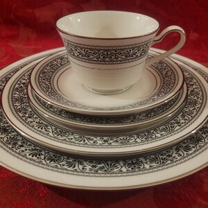 Noritake 12 Place China Set - Etsy