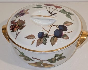 Vintage Royal Worcester Evesham Casserole Dish 1Qt. Fruit Pattern Gold Trim England