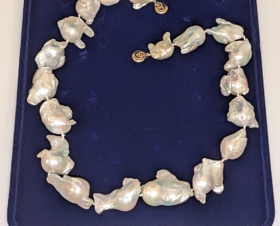 Karen Melfi 18k, Baroque Black Pearl Necklace | Santa Fe Dry Goods