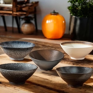 Japansk Keramik Ramen Skål – Handgjord Svartvit Keramik, Rustika Minimalistiska Nudelskålar, Wabi-Sabi Stil Servis, Present till Matälskare