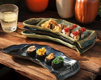 Ręcznie robiony japoński ceramiczny talerz do sushi – rustykalna falista taca na przystawki