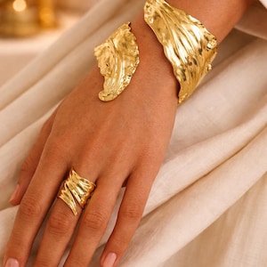 Adjustable Gold Jewelry Set – Sculpted Open Cuff Bracelet and Wide Ring, Handmade Organic Design, Modern Elegant Statement Gift for Her