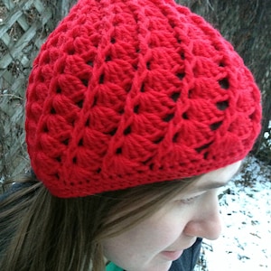Crochet Swirl Hat in Crimson Red