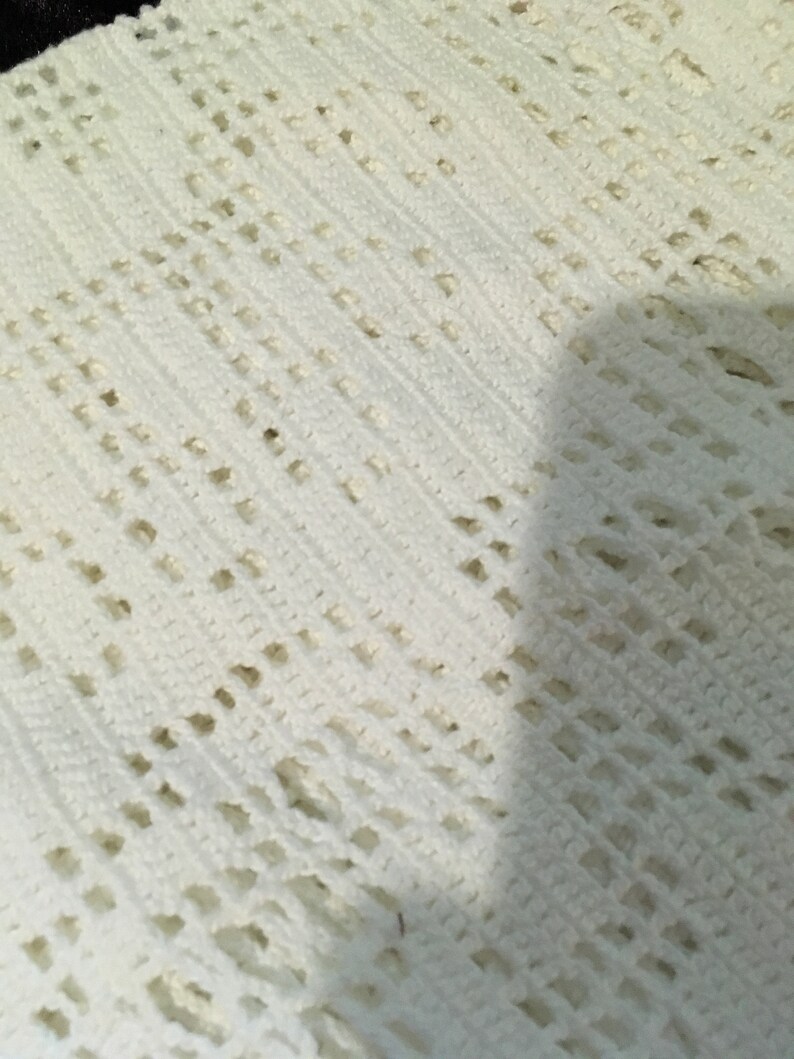 Vintage Hand-Crocheted Cotton Round Tablecloth