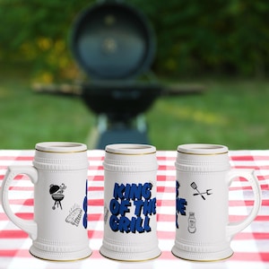 King of the Grill Beer Stein  Funny BBQ Dad Gift for Fathers Day Grill Master 20oz Ceramic Mug Gifts for Men, Husband, Grandpa  BBQ Lover