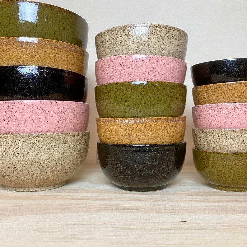 MADE TO ORDER solid glazed, wheel thrown speckled stoneware nesting bowl set with your choice in glaze color